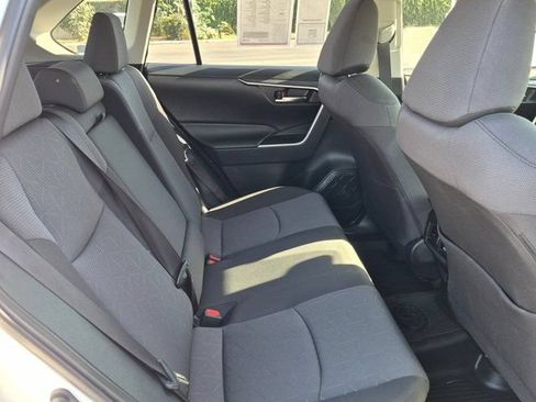 Certified 2025 Toyota RAV4 XLE AWD/4WD image 7