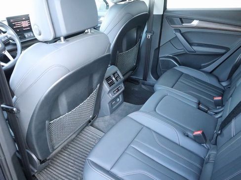 Used 2024 Audi Q5 2.0T Premium Plus image 12