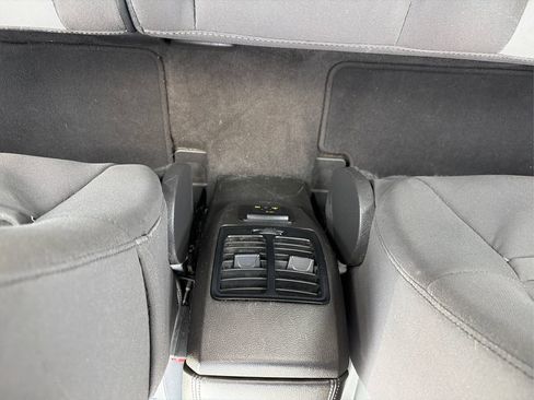 Used 2014 Ford C-MAX SE w/ Equipment Group 203A FWD image 18