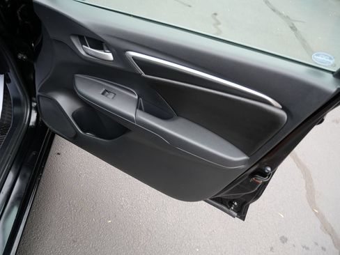 Used 2015 Honda Fit EX-L image 30
