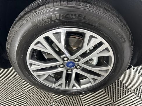 Used 2022 Ford Escape SEL image 13