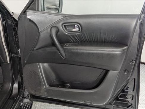 Used 2021 Nissan Armada SV image 24