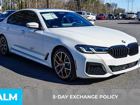 Used 2023 BMW 540i w/ Executive Package image 4