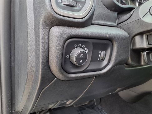 Used 2025 RAM 2500 Tradesman image 19