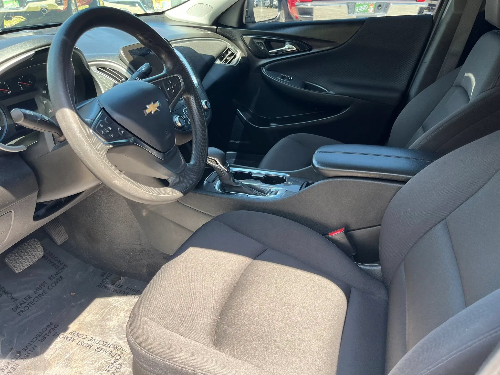 Used 2023 Chevrolet Malibu LT FWD image 10