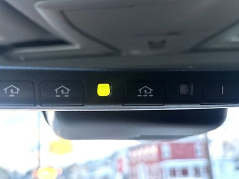 Used 2019 INFINITI QX60 Luxe w/ Essential Package image 33