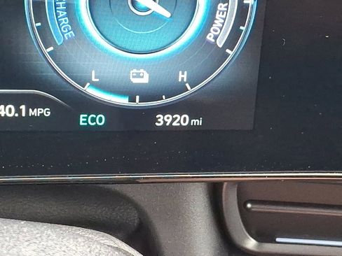 Certified 2025 Hyundai Elantra SEL image 20