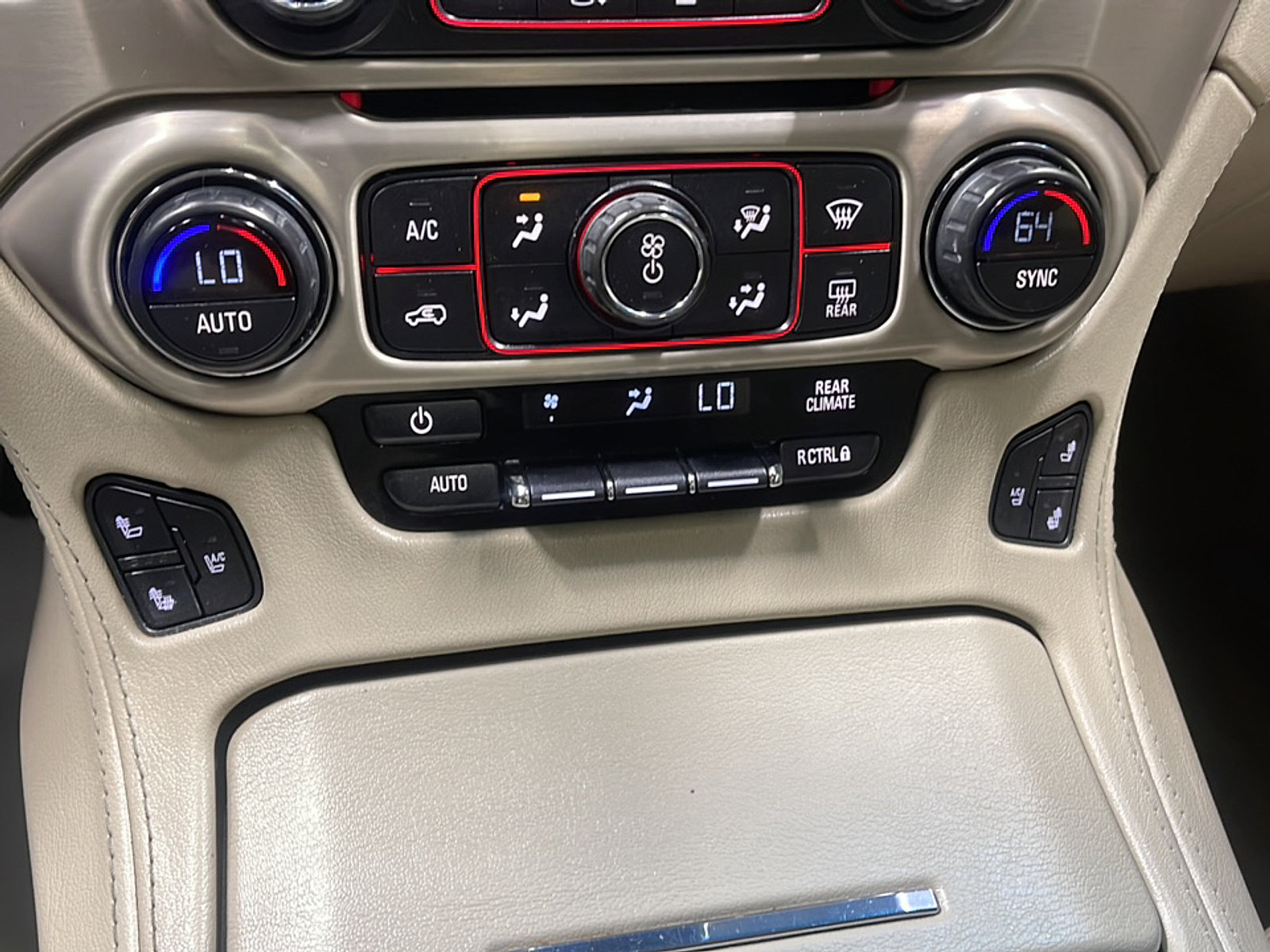 Used 2015 GMC Yukon Denali AWD/4WD image 10