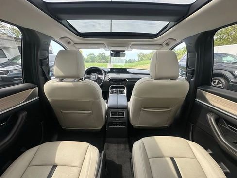 Used 2024 MAZDA CX-90 Plug-In Hybrid w/ Premium Pkg image 37