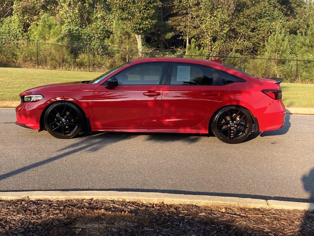 Used 2025 Honda Civic Sport image 9