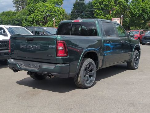 New 2026 RAM 1500 4x4 Crew Cab image 7