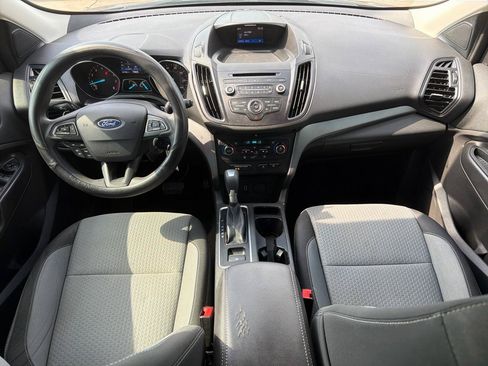 Used 2017 Ford Escape SE FWD image 16