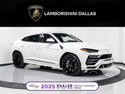 Used 2022 Lamborghini Urus