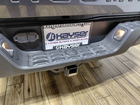 Used 2021 Toyota Tacoma SR5 image 20