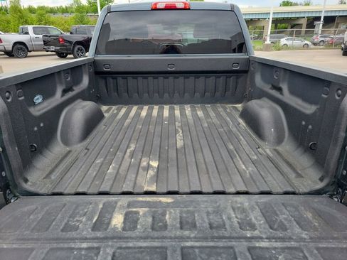 Used 2017 Chevrolet Silverado 1500 LT w/ All Star Edition AWD/4WD image 8