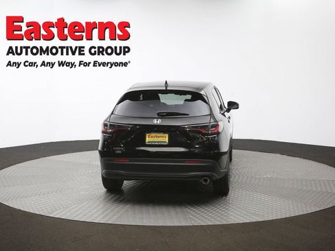 Used 2023 Honda HR-V Sport image 36