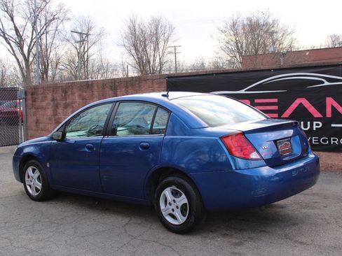 Used 2006 Saturn ION Level 2 w/ Preferred Pkg image 3