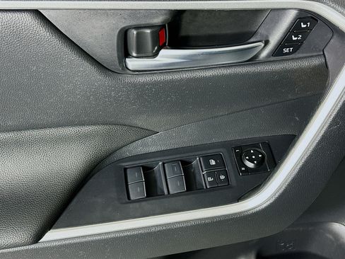 Used 2023 Toyota RAV4 XLE Premium FWD image 14