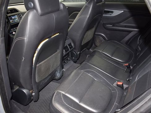 Used 2017 Jaguar F-PACE S image 14