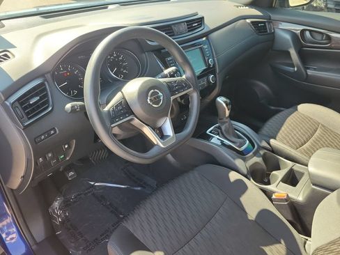 Used 2019 Nissan Rogue S FWD image 13