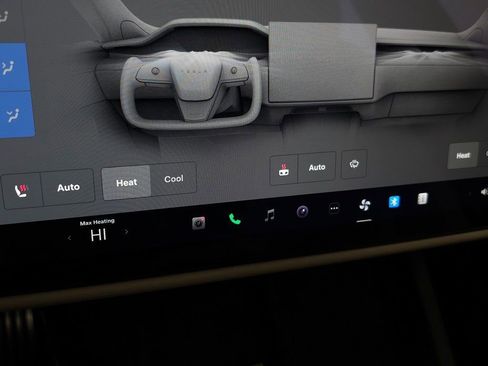 Used 2022 Tesla Model S Base image 31