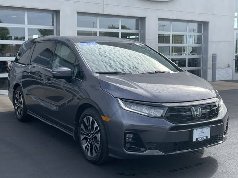 Certified 2026 Honda Odyssey Elite image 1