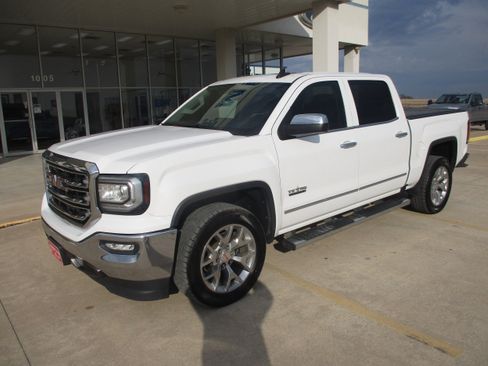 Used 2018 GMC Sierra 1500 SLT w/ Texas SLT Premium Package image 2
