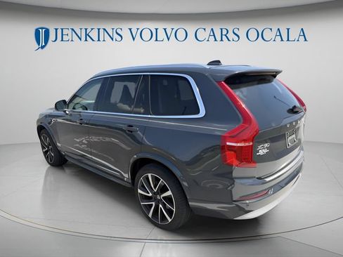 Used 2022 Volvo XC90 T6 Momentum w/ Advanced Package AWD/4WD image 5