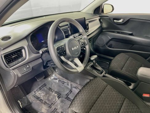 Used 2023 Kia Rio S FWD image 9