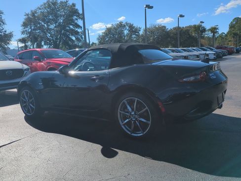 Used 2023 MAZDA MX-5 Miata Grand Touring w/ Weather Package image 6