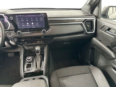 Used 2023 GMC Canyon Elevation image 23