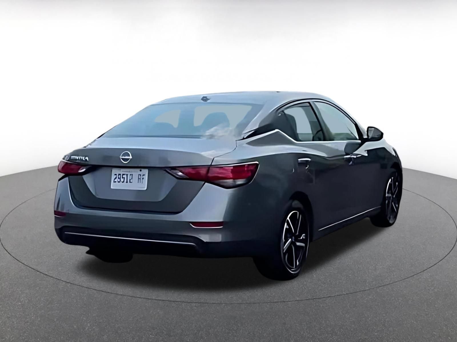 Used 2025 Nissan Sentra SV FWD image 10