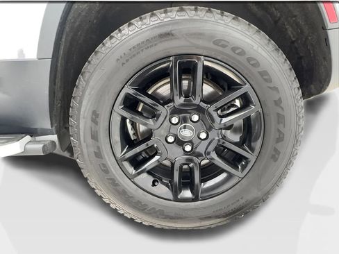 Used 2024 Land Rover Defender 110 S AWD/4WD image 11