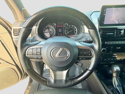 Used 2022 Lexus GX 460 Luxury image 38