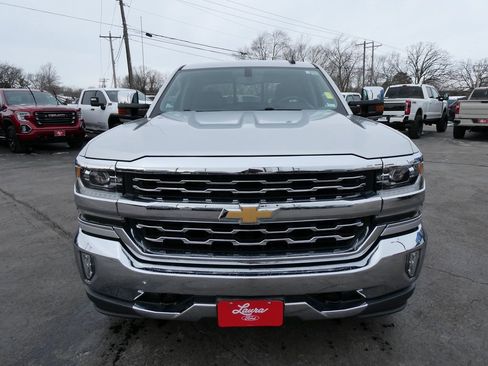 Used 2017 Chevrolet Silverado 1500 LTZ w/ Max Trailering Package image 9