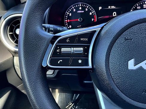 Used 2024 Kia Forte LXS w/ LXS Technology Package image 20