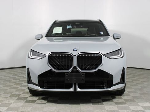Used 2025 BMW X3 xDrive30i image 2