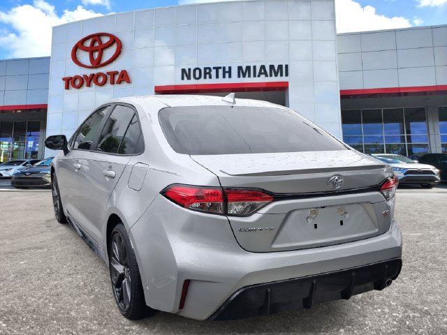 Used 2026 Toyota Corolla SE FWD image 3