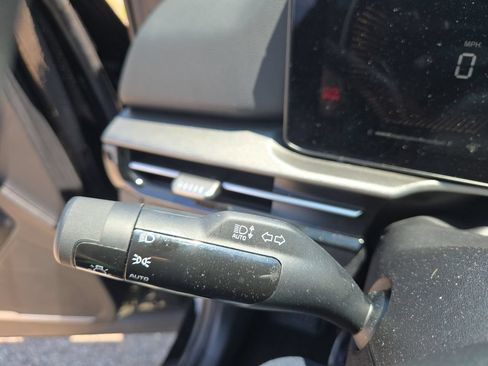 Used 2026 Kia Sportage LX FWD image 38