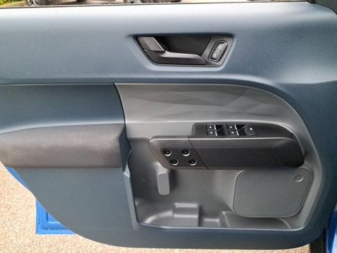 Certified 2022 Ford Maverick XL image 20