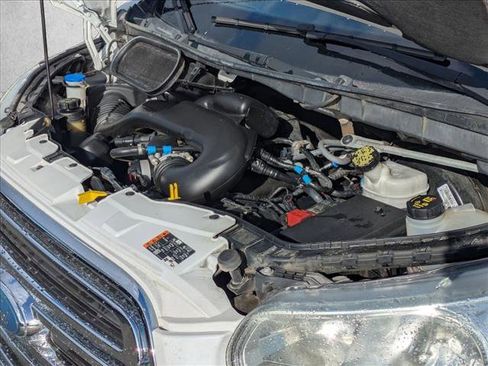 Used 2017 Ford Transit 350 XLT image 24
