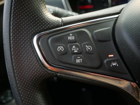 Used 2020 Chevrolet Equinox LT AWD/4WD image 23