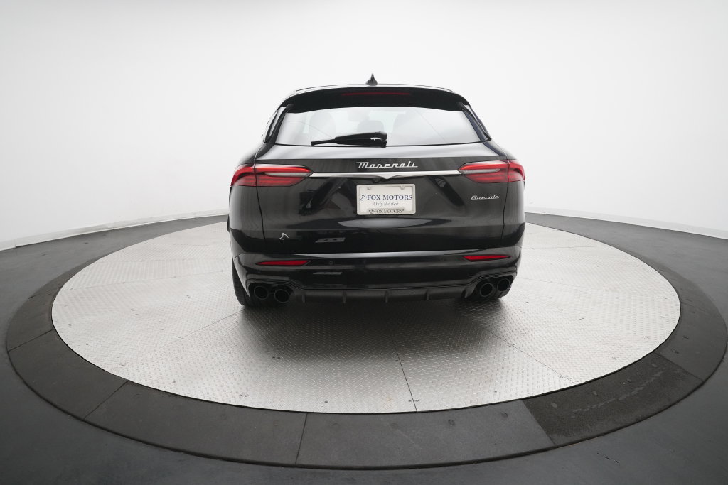 Used 2023 Maserati Grecale Modena AWD/4WD image 27