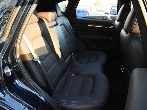 New 2025 MAZDA CX-5 Signature image 23