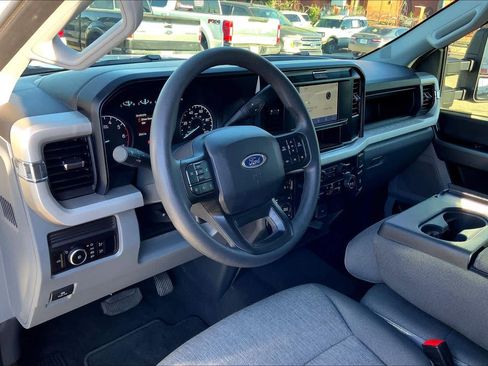Used 2025 Ford F250 XL w/ STX Appearance Package image 18