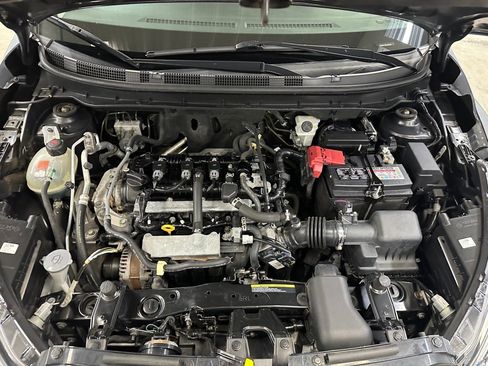 Used 2021 Nissan Kicks SV w/ Interior Electronics Package FWD image 34