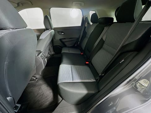 Used 2023 Nissan Rogue SV image 27