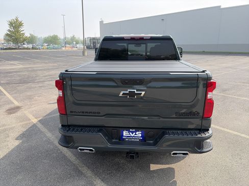 Used 2026 Chevrolet Silverado 1500 High Country w/ Technology Package AWD/4WD image 5