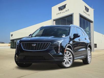 Certified 2023 Cadillac XT4 Luxury w/ Cold Weather Package