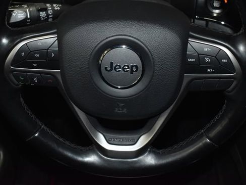 Certified 2021 Jeep Grand Cherokee Limited w/ Luxury Group II image 28